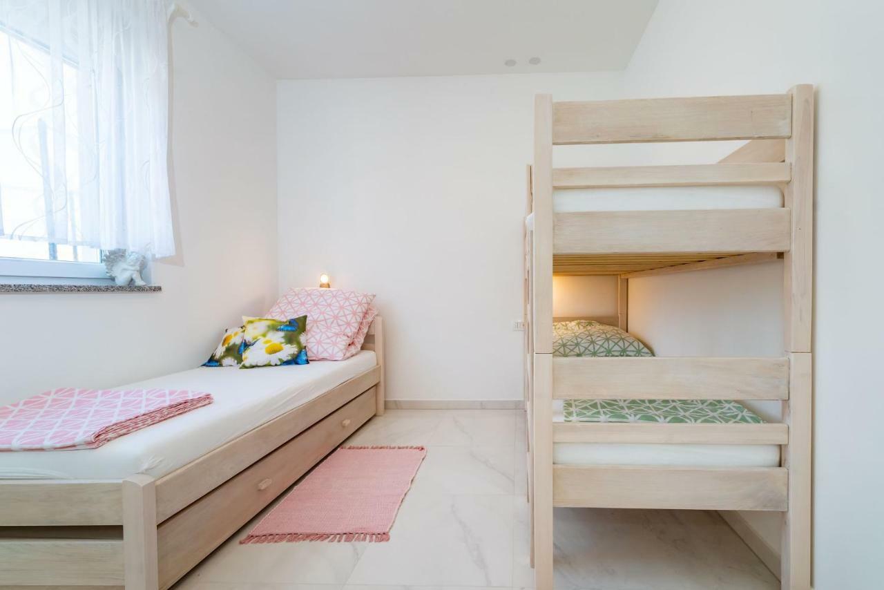 Holiday Home Gabriella Poljica  外观 照片